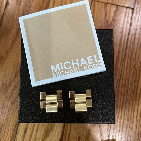 Michael Kors watch in gold - Picture 8 of 8